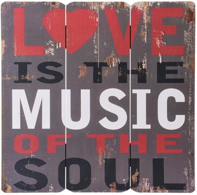 Træskilt "LOVE IS THE MUSIC..." - 40 x 40 cm.